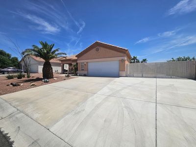 2882 Moonlight Dr, Bullhead City, AZ, 86442