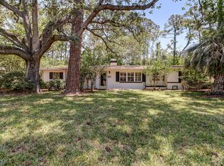 5617 Salerno Rd, Jacksonville, FL 32244