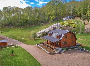 43 E Haddam Colchester Tpke, Moodus, CT 06469