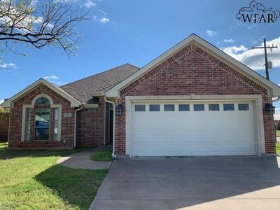 310 W Wharton Ave, Electra, TX, 76360