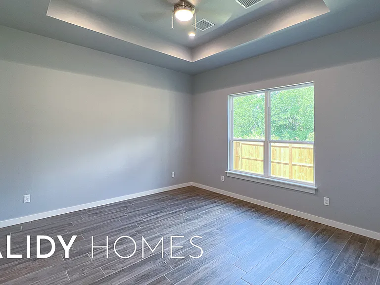 412 Remington Ave — Photo 10