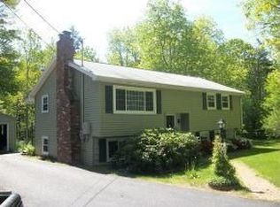 207 Rattlesnake Hill Rd, Auburn, NH 03032