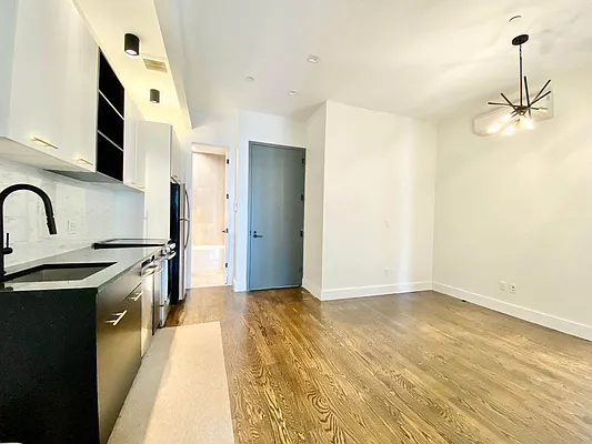 Rented by Doorway NYC, LLC | media 1