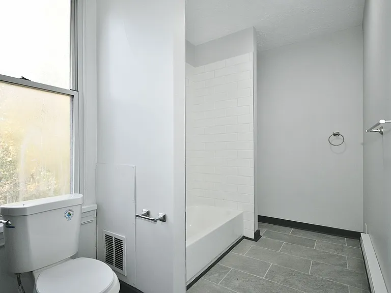 757 North Ave — Photo 18