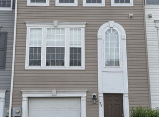 33 Scholarship Ln, Martinsburg, WV 25404