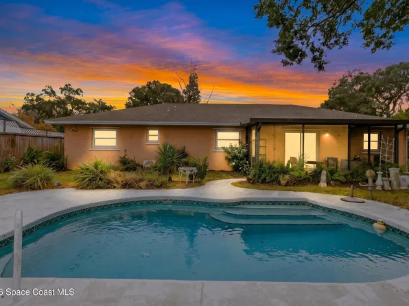 1380 Croftwood Dr, Melbourne, FL 32935