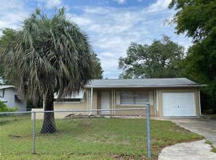 12 N Barbour St, Beverly Hills, FL 34465