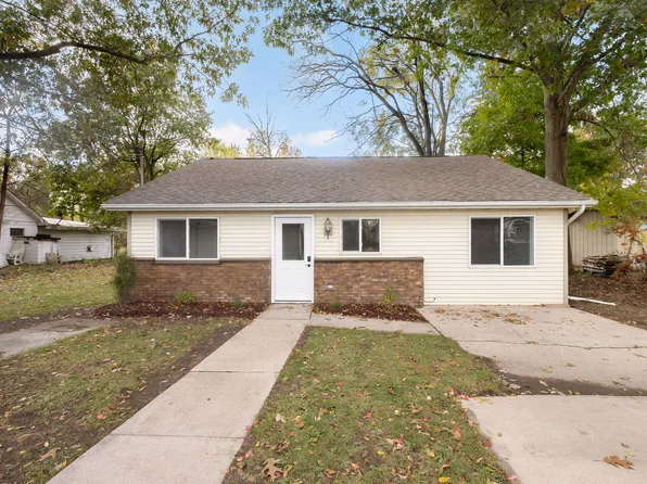 66949 Winding River Rd, Constantine, MI 49042