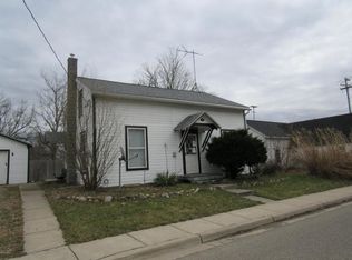14 Burgess Dr, Galesburg, MI 49053