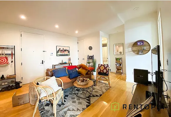 Rented by Rentopia | media 34