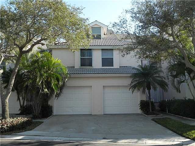 1st image of 2405 Fairway Dr N #2405