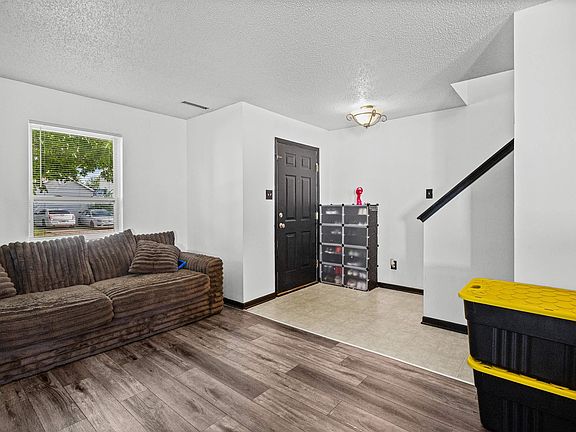 3rd image of 2677 Speedwell Ln