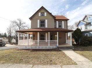 39 Gladstone Ave, Walden, NY 12586