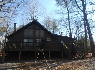 156 Canada Goose Ln, Hedgesville, WV
