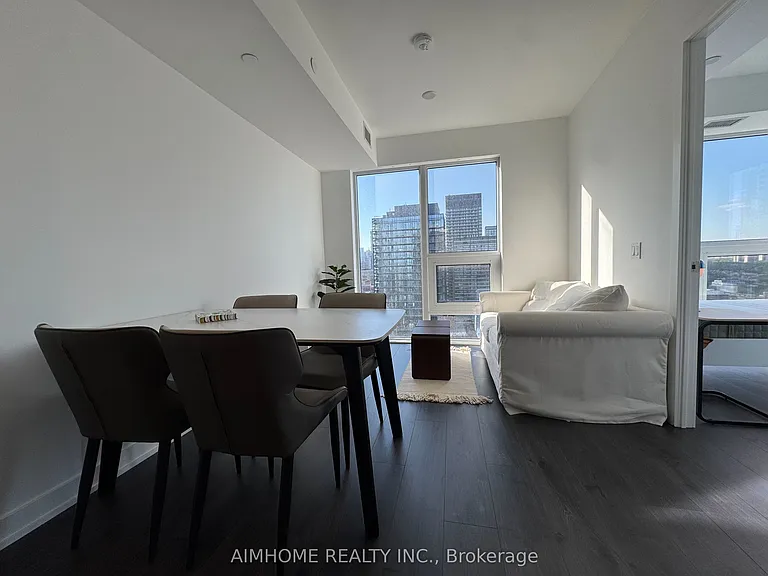 100 Queen St E #3103 — Photo 2