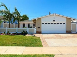 1100 Driftwood Ave, Seal Beach, CA 90740