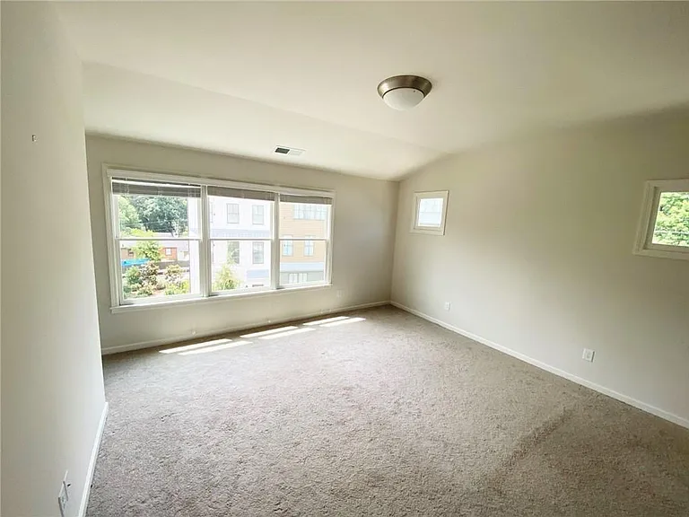 757 Cady Way — Photo 18