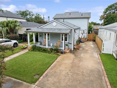 528 Metairie Lawn Dr, Metairie, LA, 70001