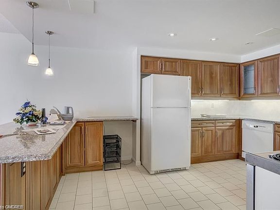 5th image of 2170 Marine Dr #1006