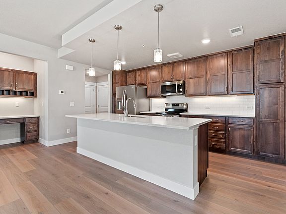 Photos are of our previous Cambridge 2 floor plan finishes and exact dimensions will vary