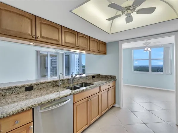6573 Marissa LOOP #704, NAPLES, FL 34108