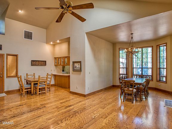 5th image of 7048 Moon Creek Cir