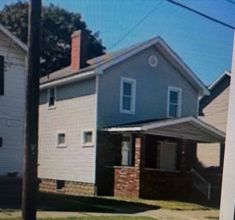 1st image of 207 Tomlinson Ave