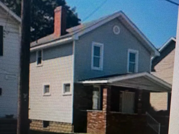 207 Tomlinson Ave, Moundsville, WV 26041