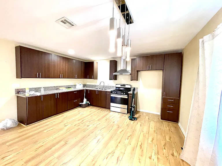 13670 Bracken St — Photo 2