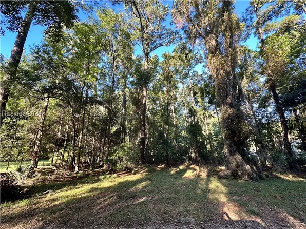 60 Arbor Victory Rd, Beaufort, SC 29907