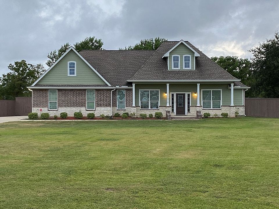 1st image of 15419 Sundowner Dr
