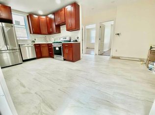 2559 47th St #2, Astoria, NY 11103