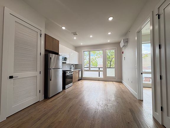 2nd image of 40 Lembeck Ave #302