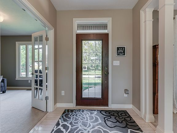 5th image of 3877 Atherton Ln