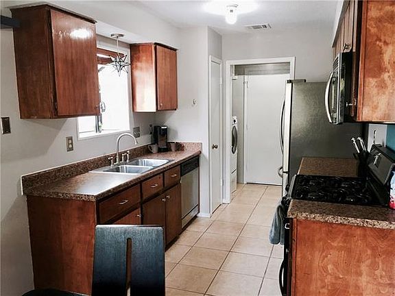 5th image of 11214 Prairie Dove Cir