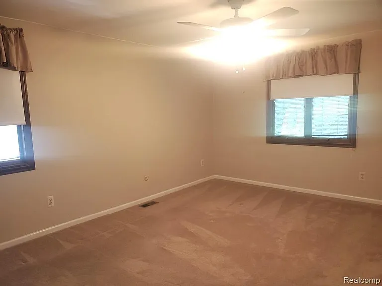 5057 Prentis Dr — Photo 19