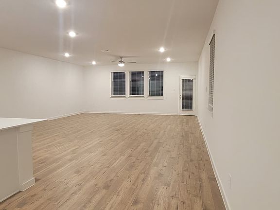 Spacious Living Area