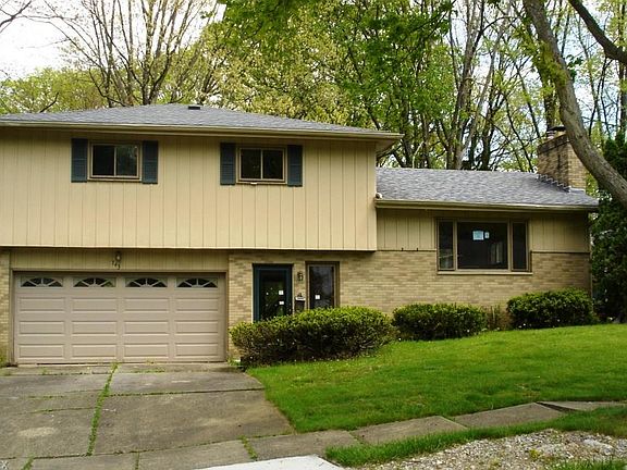 2nd image of 743 Newcastle Dr