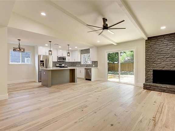 3rd image of 5803 Whitebrook Dr