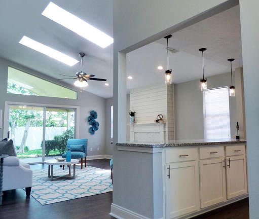 2nd image of 4077 Mizner Cir S