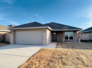 8407 10th Pl, Lubbock, TX 79416