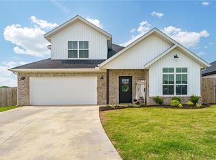 5801 SW Peaceful Ave, Bentonville, AR 72713