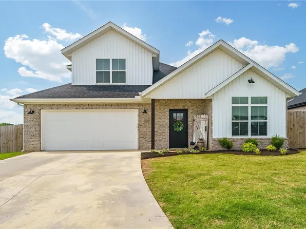 5801 SW Peaceful Ave, Bentonville, AR 72713