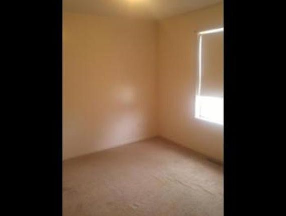 4th image of 380 Broadway St E