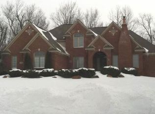 4579 Peppermill Ct, Orion, MI 48359