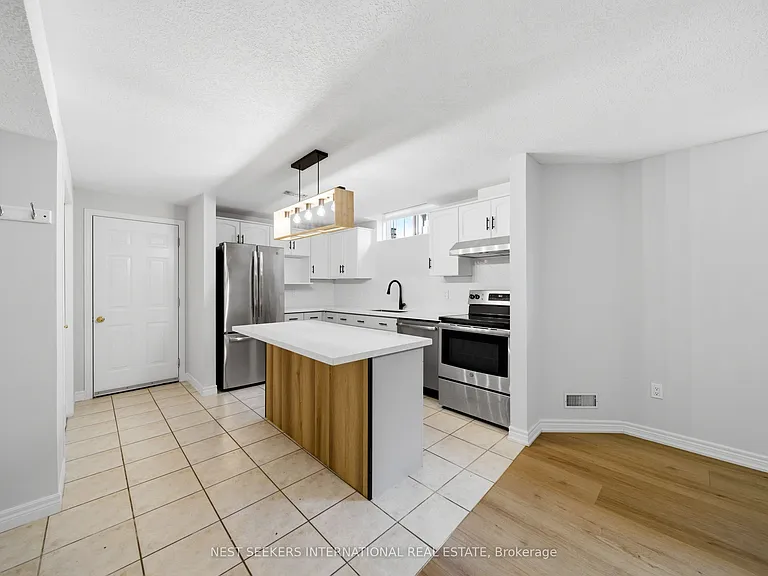 139 Bellamy Cres #LOWER — Photo 8