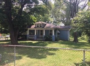 8031 Berger Ave, Kansas City, KS 66111