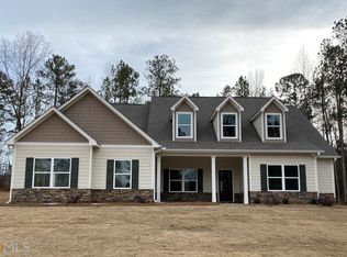 120 Hawthorn Ln #11, Covington, GA 30014