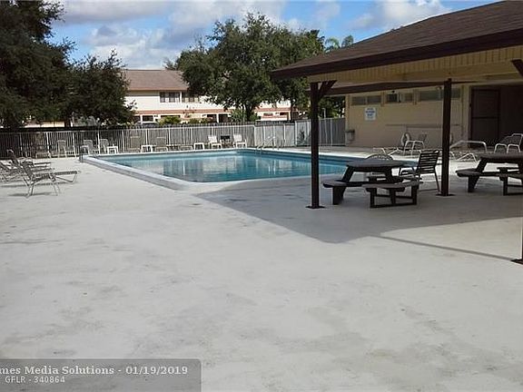5th image of 7175 Orange Dr APT 202