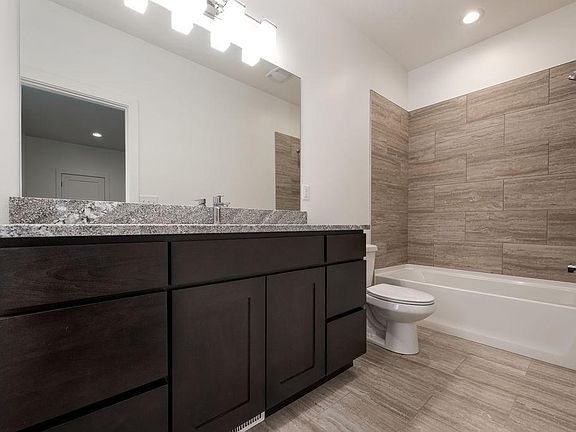5th image of 3006 S Elgin Hill Ct #6